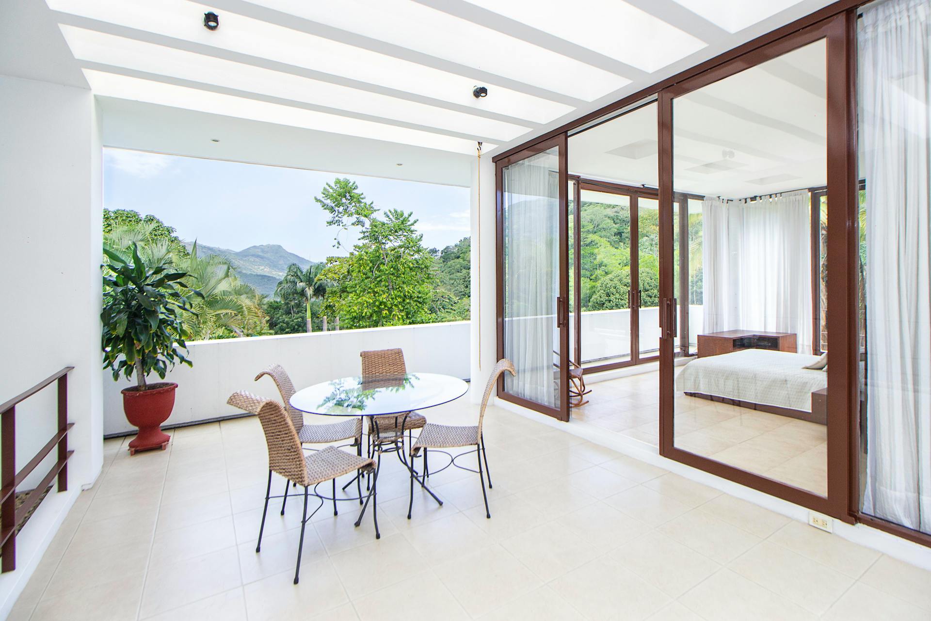 Sliding Glass & Patio Doors 2